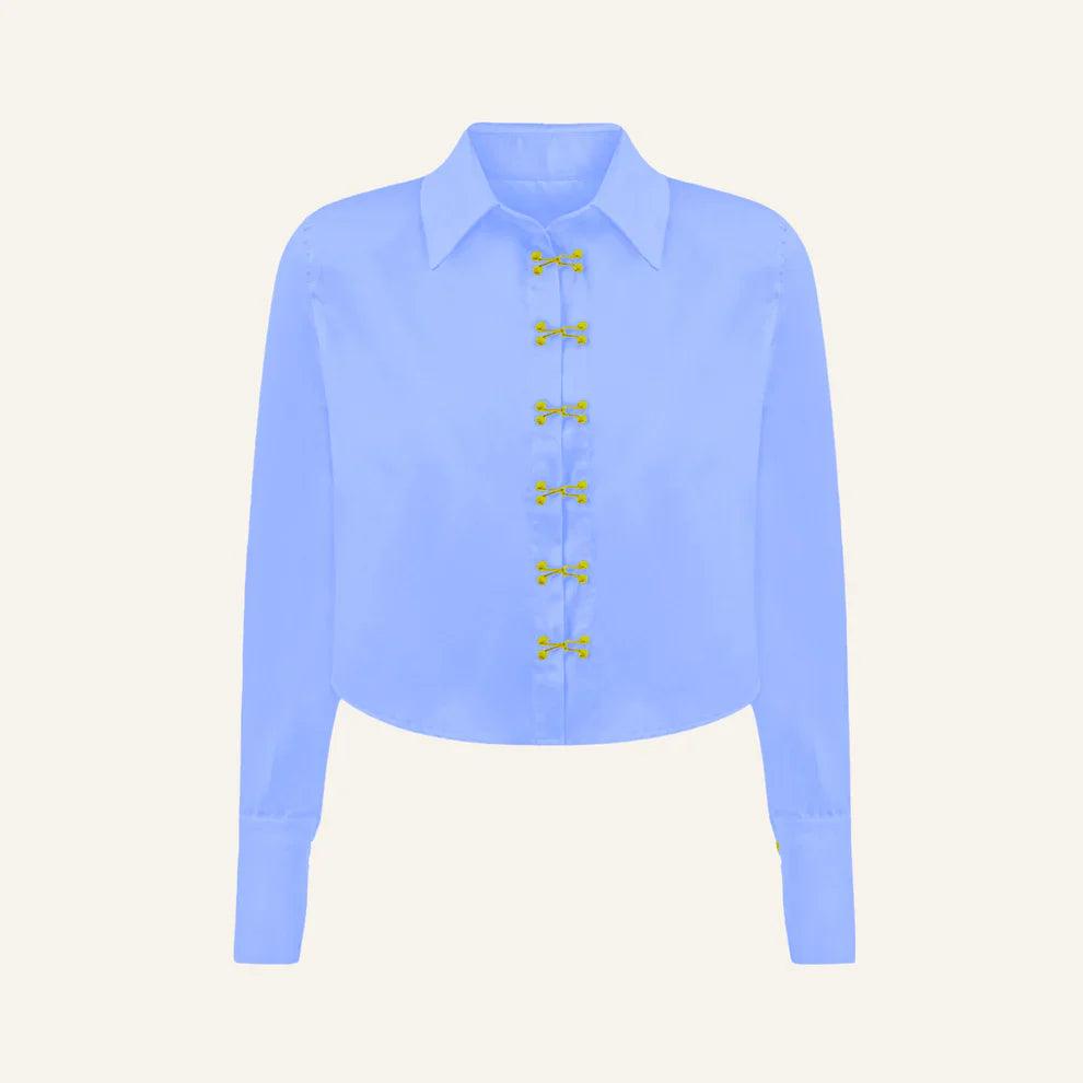 Crop Gömlek ve Yüksek Bel Pantolon Uyumu: Sezon Trendi