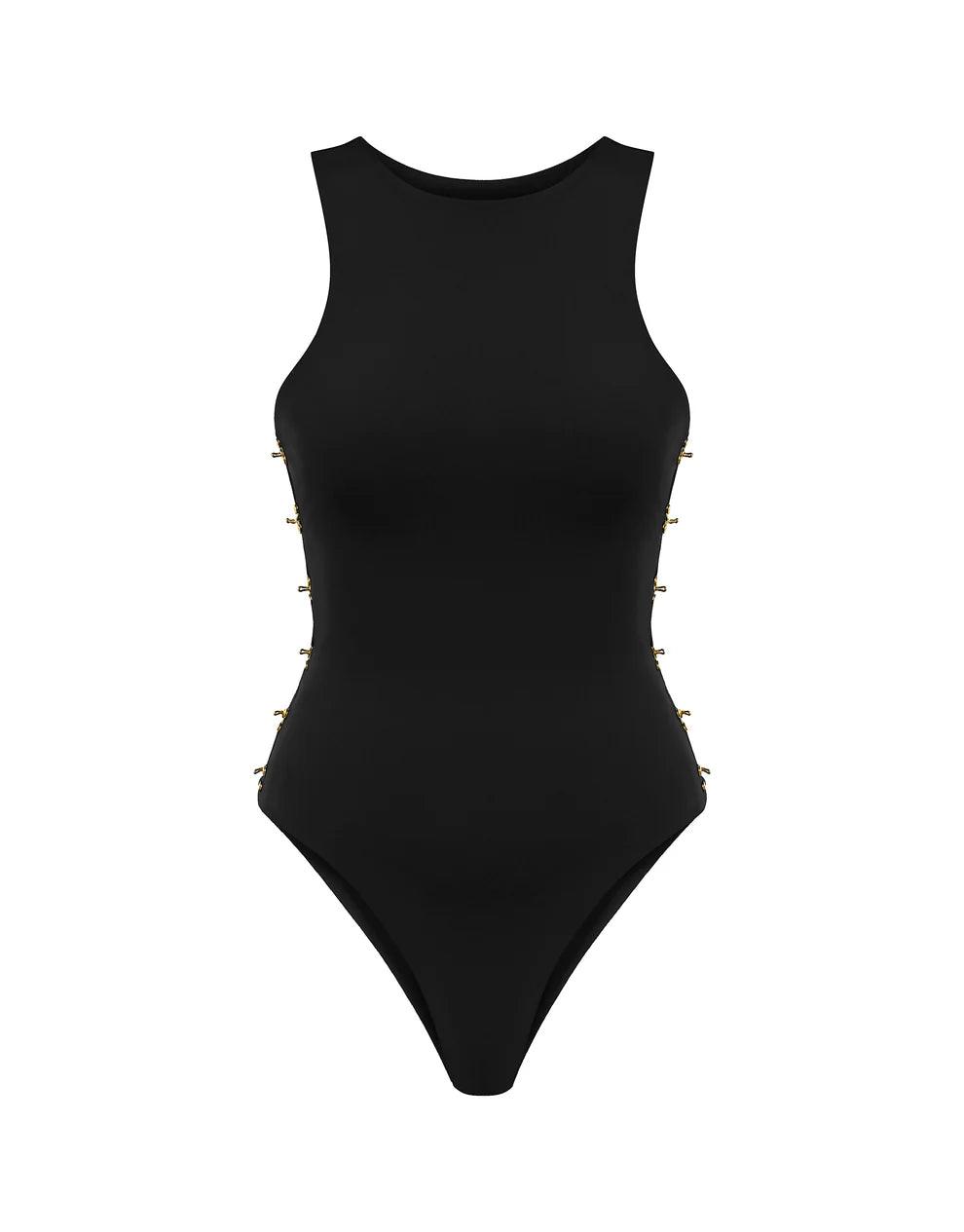 Halter Bodysuit Trendleri: Gardırobunuzda Olması Gereken Parçalar