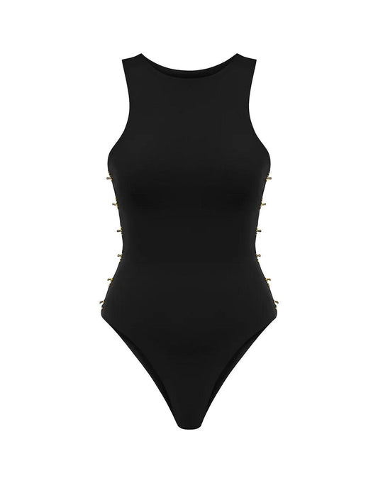 Halter Bodysuit Trendleri: Gardırobunuzda Olması Gereken Parçalar