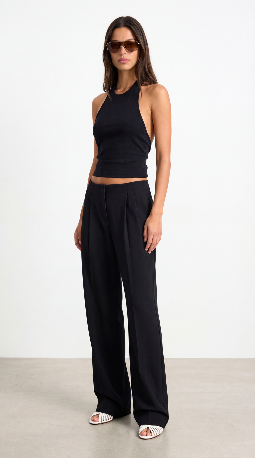 YANA BLACK BACKLESS BASIC TOP