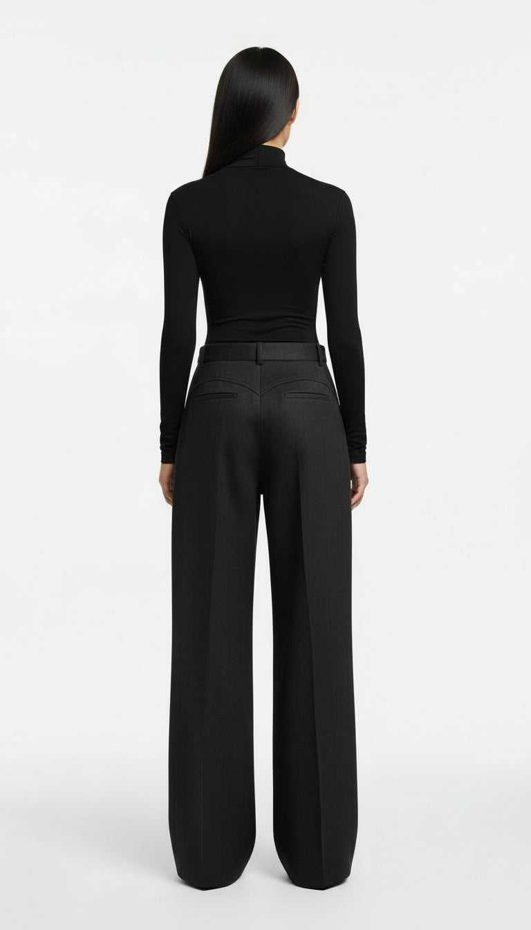 CIAR KEMER DETAYLI SİYAH BODYSUIT