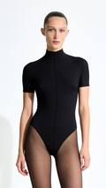 JANE BOĞAZLI KISA KOLLU SİYAH BODYSUIT