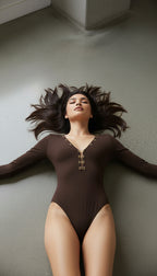 UMA KAHVERENGİ V YAKA BODYSUIT