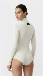 NENSI BOĞAZLI EKRU BODYSUIT